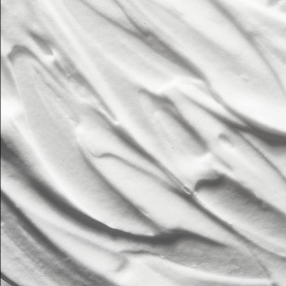 Evio Beauty | Pore-fect Primer Matte Finish Base - Picture 7 of 9